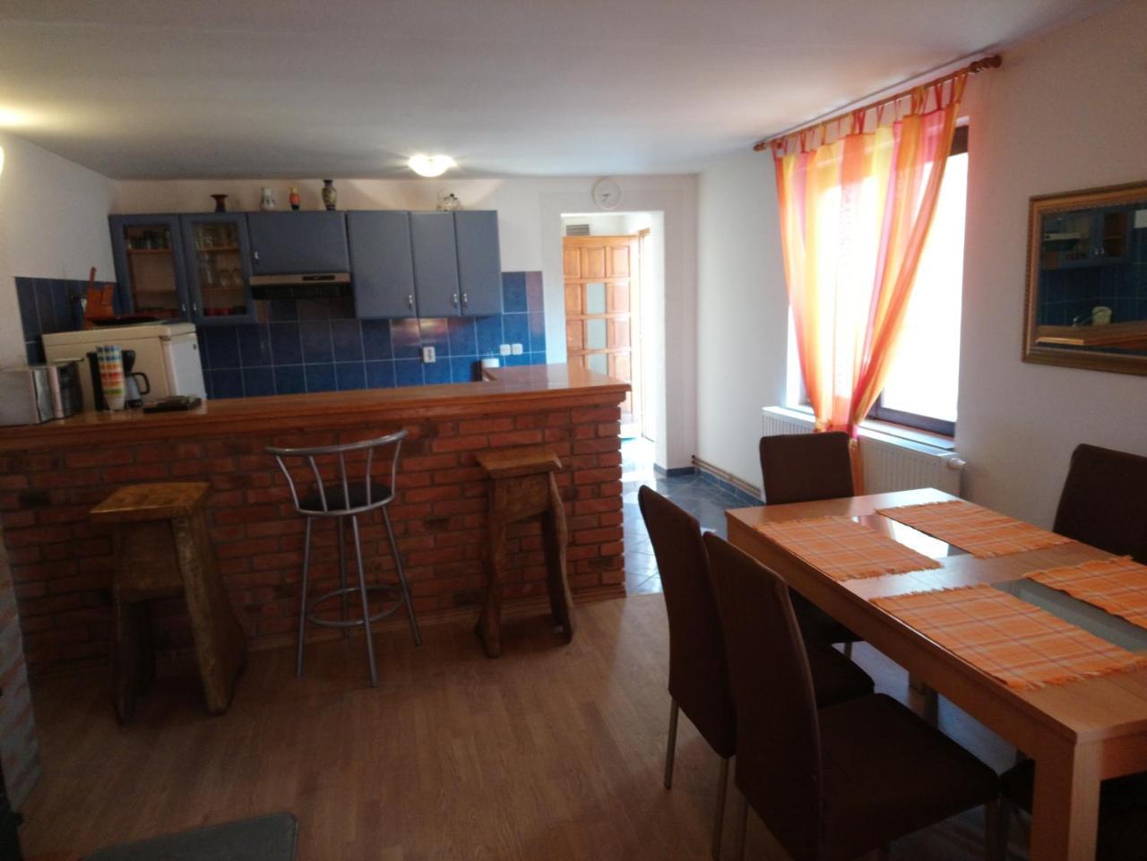 Studio Apartman Kotro Beli Manastir Dış mekan fotoğraf